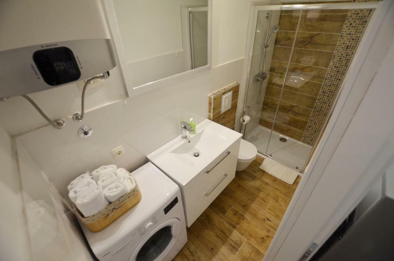 Bruno Apartment ロヴィニ エクステリア 写真