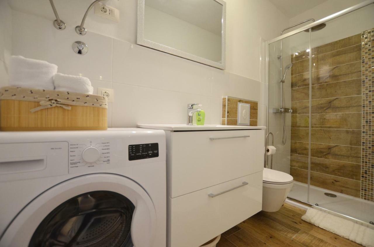 Bruno Apartment ロヴィニ エクステリア 写真